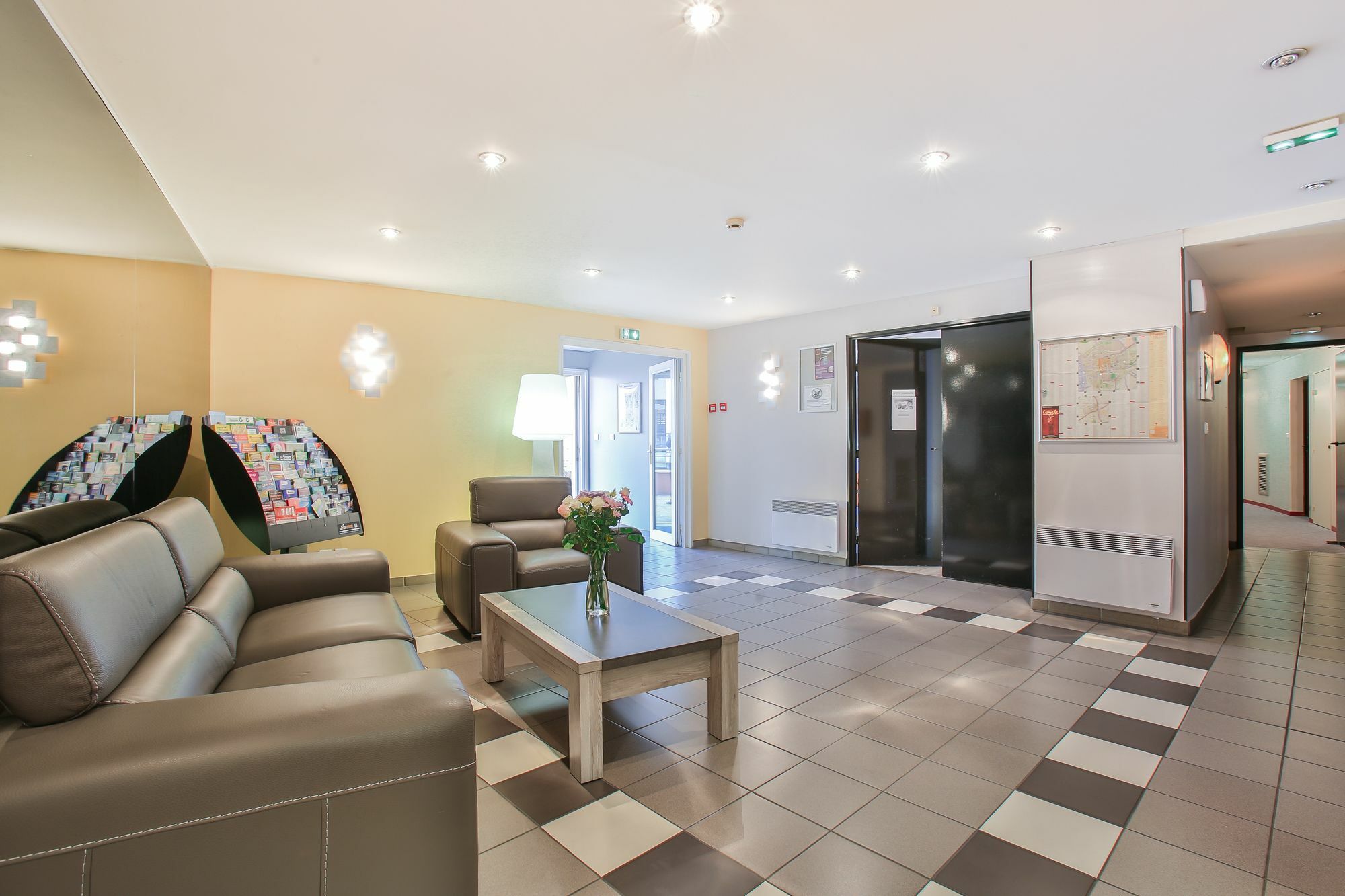 Appart'Hotel Laureades Clermont-Ferrand Centre Jaude Dış mekan fotoğraf
